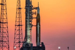 Artemis 1 Aya Gidiyor